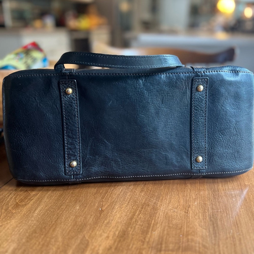 Dooney & Bourke bag - Picture 3 of 7